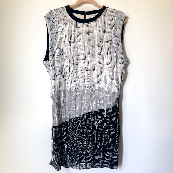 Helmut Lang Silk Shift Dress - Picture 3 of 10